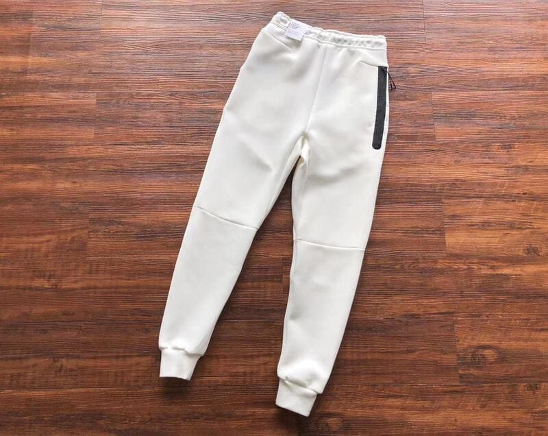 Nike Tech Fleece White