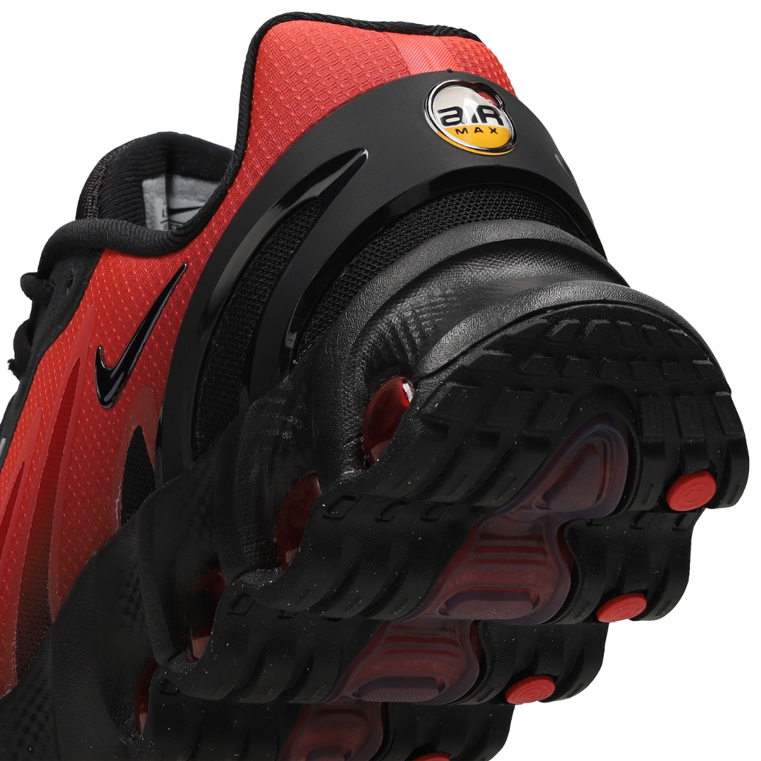 Air Max DN8 "Black Bright Crimson"