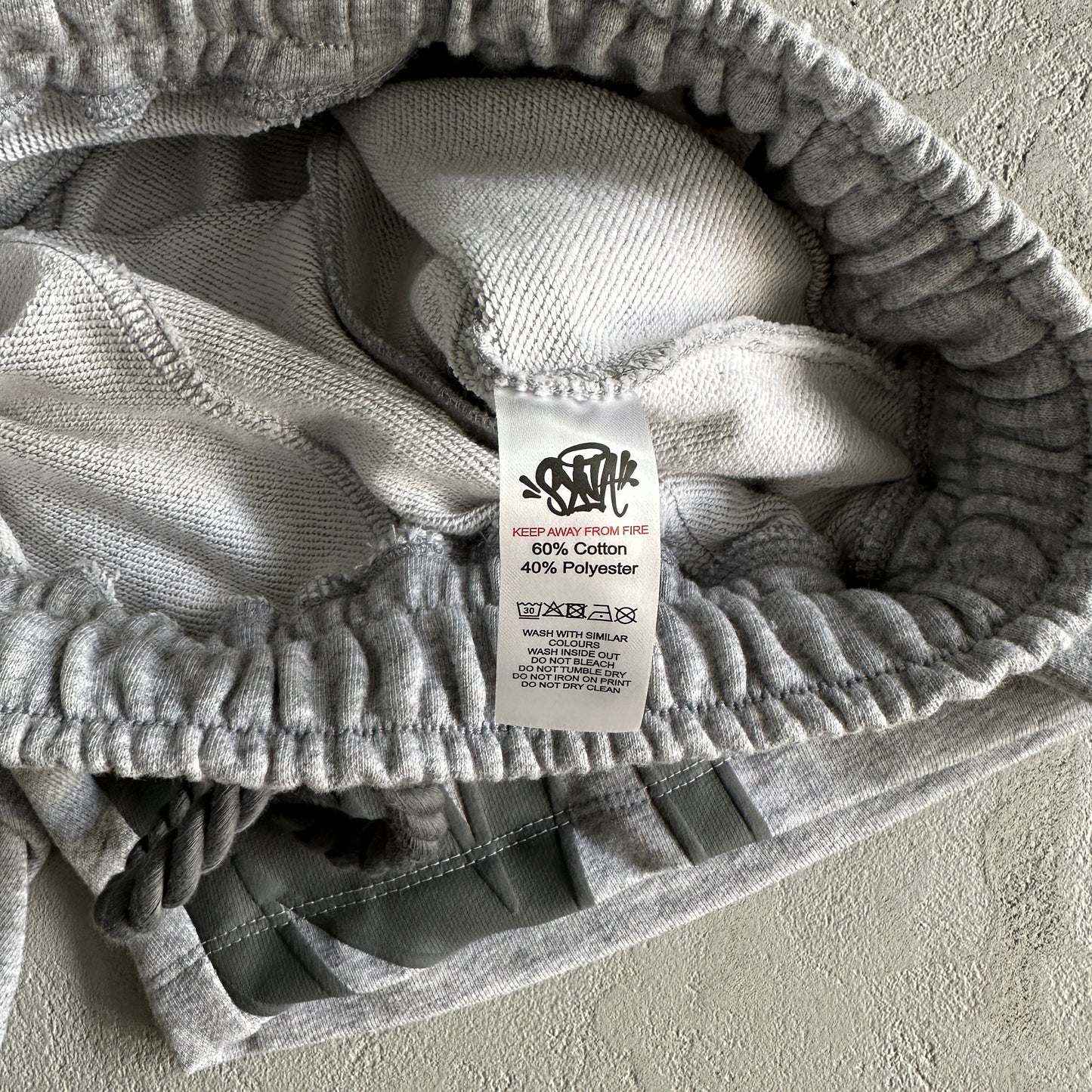 SYNA World Summer Set Grey