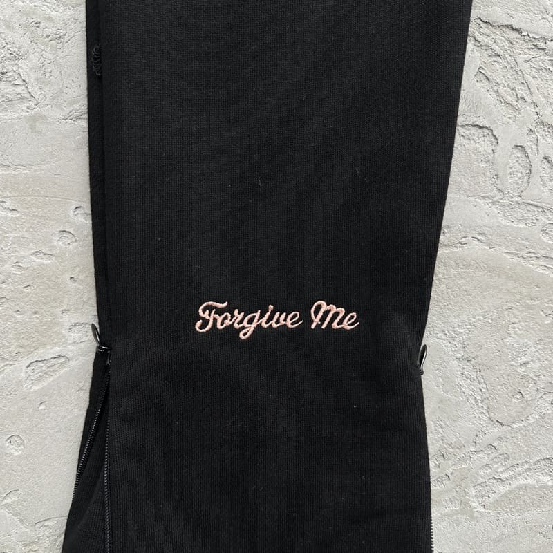 SYNA World Black/Rose Gold Logo Set