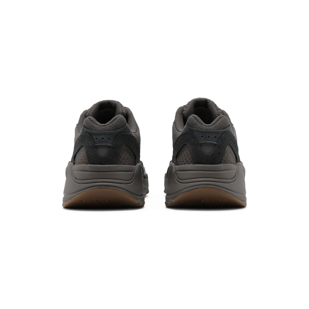 Yeezy Boost 700 V2 "Mauve"