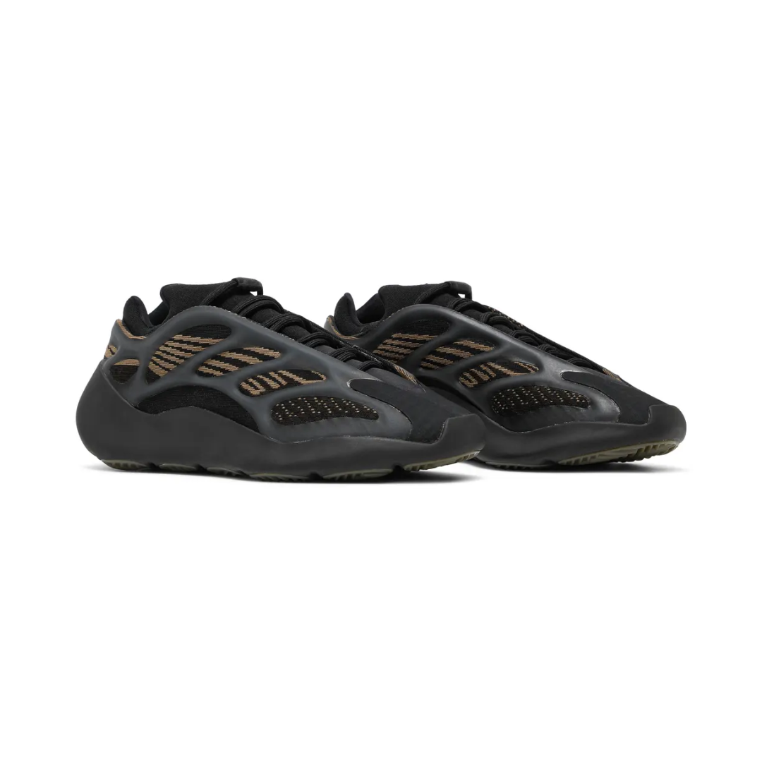 Yeezy Boost 700 V3 "Clay Brown"
