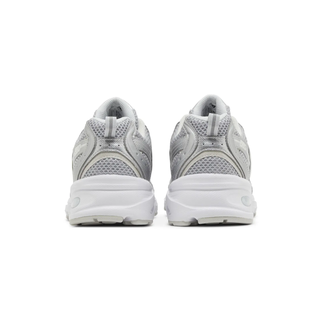 530 "Silver Metallic Moonbeam"