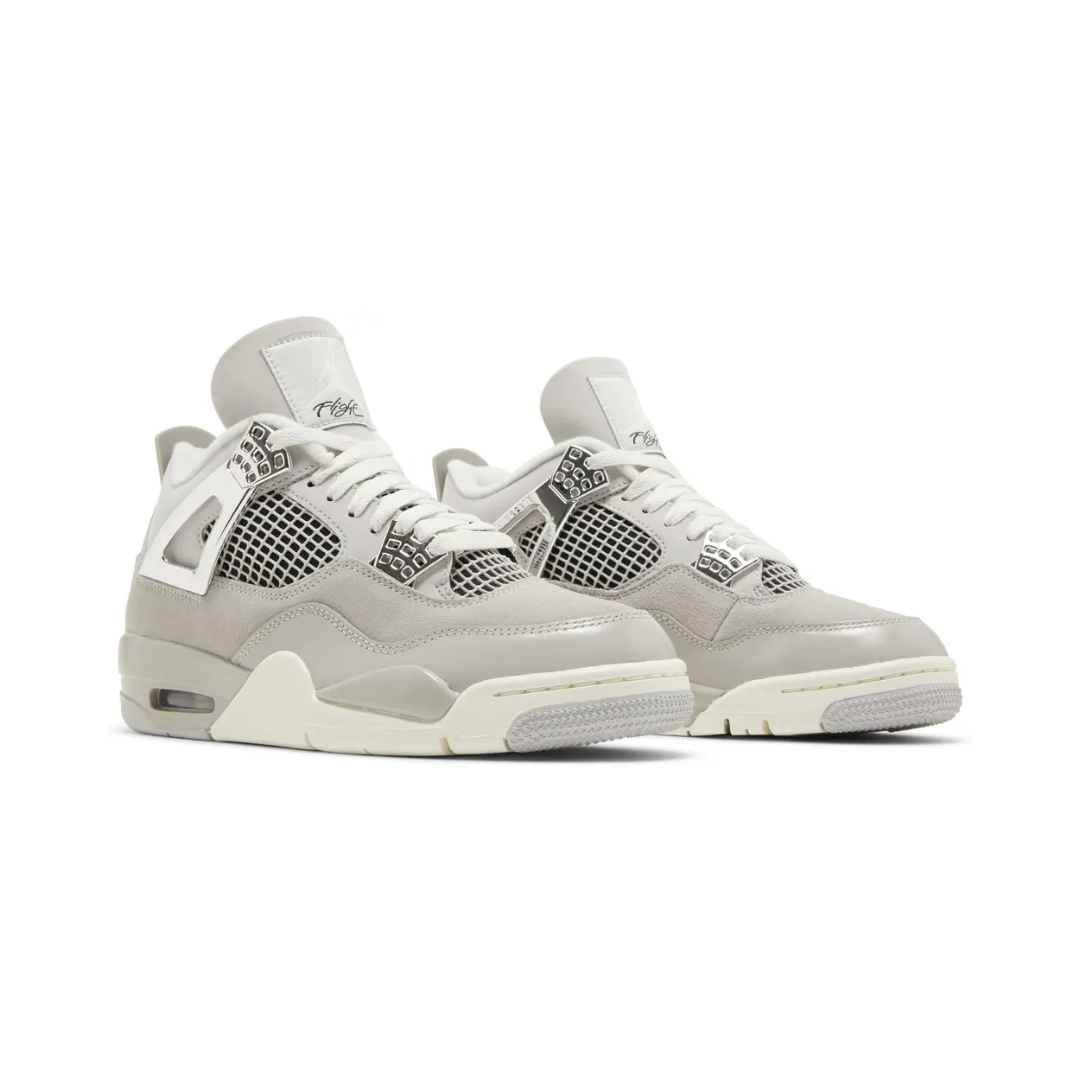Air Jordan 4 Retro "Frozen Moments"