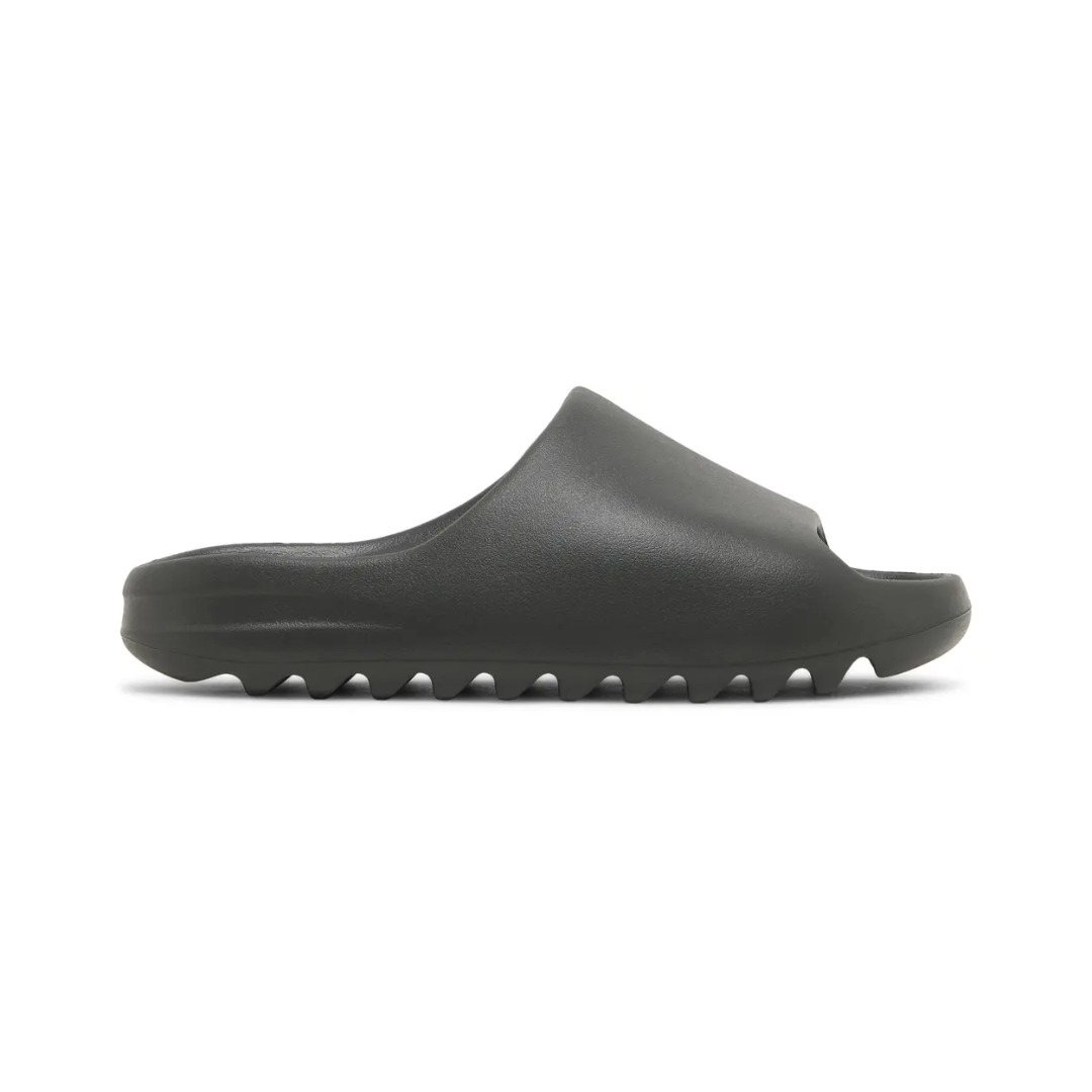 Yeezy Slides "Dark Onyx"