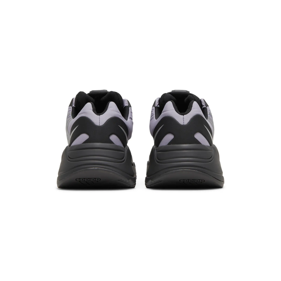 Yeezy Boost 700 MNVN "Geode"