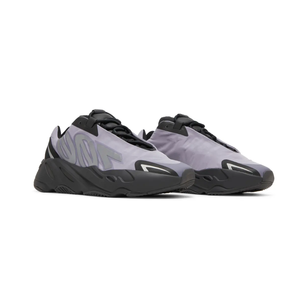 Yeezy Boost 700 MNVN "Geode"