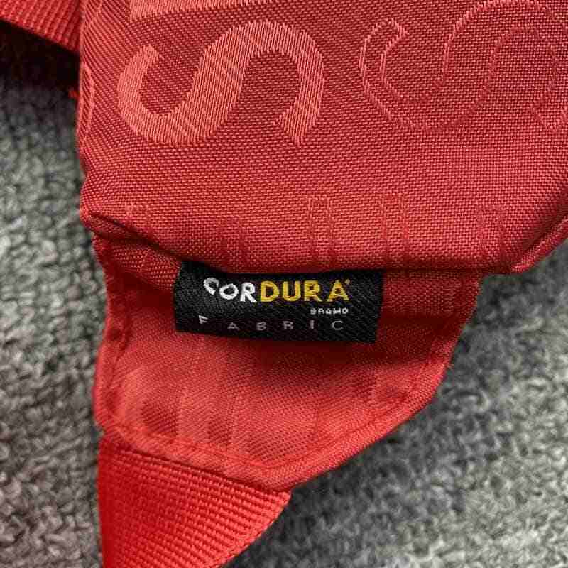 Supreme Waist Bag Red (SS19)